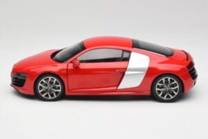 Audi R8 V10 Brilliant Roșu Kyosho 1:18 09216RR Metal - imaginea 4 din 8
