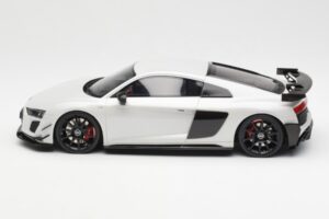 Audi R8 V10 GT RWD Gri GT Spirit 1:18 GT461 Rășină - imaginea 3 din 6