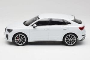 Audi RS Q3 F3 Sportback Glacier White Metallic Minichamps 1:18 155018105 Metal - imaginea 3 din 6