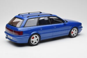 Audi RS2 B4 Avant Albastru Otto 1:12 G075 Rășină - imaginea 2 din 6