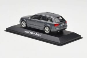Audi RS4 B7 Avant Gri Minichamps 1:43 5010509223 Metal - imaginea 3 din 4