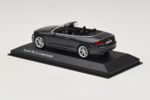 Audi RS5 B8 Cabriolet Daytona Gray Minichamps 1:43 5011215323 Metal - imaginea 3 din 4