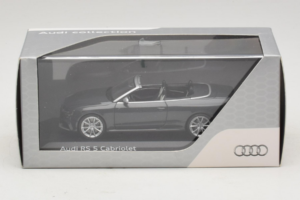 Audi RS5 B8 Cabriolet Daytona Gray Minichamps 1:43 5011215323 Metal - imaginea 4 din 4