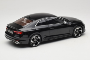 Audi RS5 B9 Coupe Negru GT Spirit 1:18 GT751 Rășină - imaginea 2 din 6