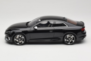 Audi RS5 B9 Coupe Negru GT Spirit 1:18 GT751 Rășină - imaginea 3 din 6