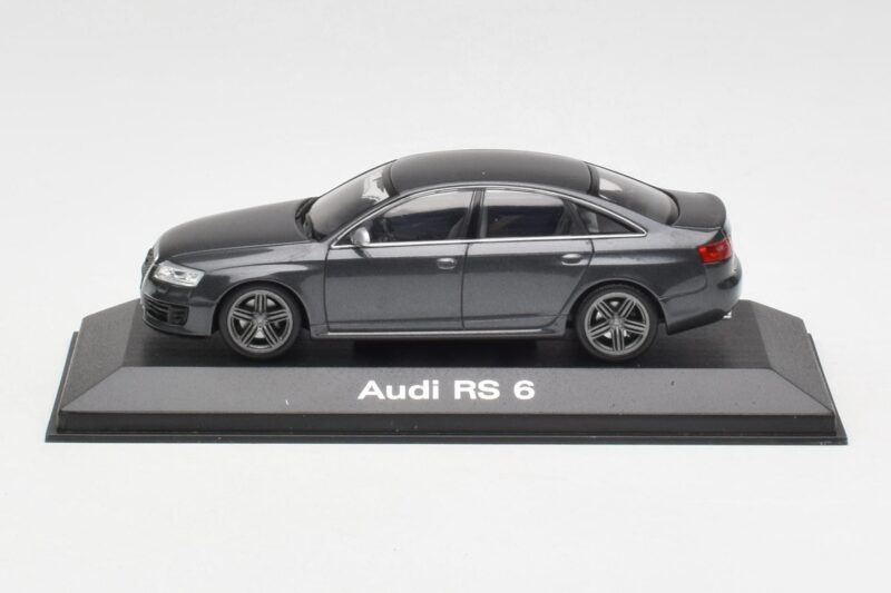 Audi RS6 C6 Daytona Grey Minichamps 1:43 5010810123 Metal