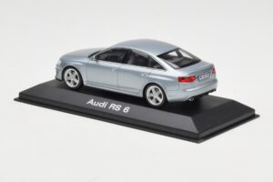 Audi RS6 C6 Monza Silver Minichamps 1:43 5010810113 Metal - imaginea 3 din 4