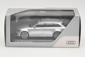 Audi RS6 C7 Avant Prisma Silver Minichamps 1:43 5011216213 Metal - imaginea 4 din 4