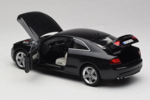 Audi S5 B8 Coupe Negru Norev 1:18 188360 Metal - imaginea 5 din 8