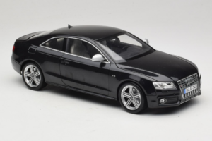 Audi S5 B8 Coupe Negru Norev 1:18 188360 Metal - imaginea 6 din 8