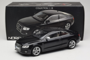 Audi S5 B8 Coupe Negru Norev 1:18 188360 Metal - imaginea 8 din 8