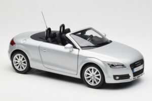 Audi TT 8J Roadster Argintiu Deschis Minichamps 1:18 5010500515 Metal - imaginea 6 din 8