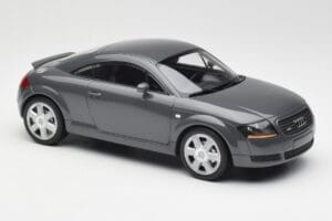 Audi TT 8N Coupe Grey Metallic Minichamps 1:18 155017020 Metal - imaginea 4 din 6