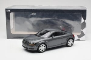 Audi TT 8N Coupe Grey Metallic Minichamps 1:18 155017020 Metal - imaginea 6 din 6
