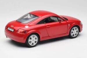 Audi TT 8N Coupe Roșu Revell 1:18 89909092 Metal - imaginea 3 din 8