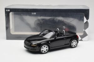 Audi TT 8N Roadster Black Metallic Minichamps 1:18 155017030 Metal - imaginea 6 din 6