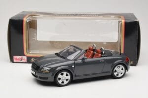 Audi TT 8N Roadster Gri Maisto 1:18 50346 Metal - imaginea 8 din 8