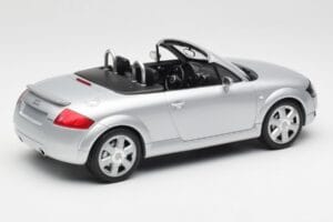 Audi TT 8N Roadster Silver Metallic Minichamps 1:18 155017031 Metal - imaginea 2 din 6