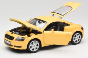 Audi TT 8N Galben Revell 1:18 08954-M1 Metal - imaginea 2 din 8