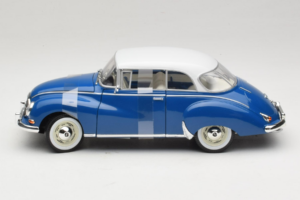 Auto Union 1000 S Coupe Albastru Alb Revell 1:18 08909 Metal - imaginea 3 din 6
