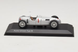 Auto Union Typ B #1 Argintiu Minichamps 1:43 5031300313 Metal