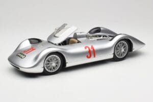 Auto Union Typ C Stromlinie #31 B. Rosemeyer 1937 Argintiu Revell 1:18 08436 Metal - imaginea 2 din 8
