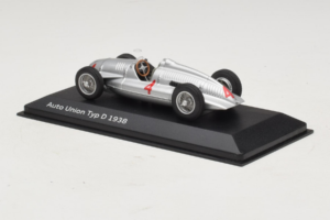 Auto Union Typ D #4 Argintiu Minichamps 1:43 5030900703-R1 Metal - imaginea 3 din 4