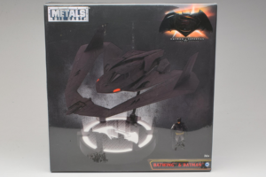 Batwing & Batman Set Metals Diecast 1:24 98325 Metal