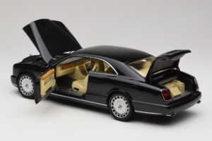 Bentley Brooklands Negru Minichamps 1:18 100139600 Metal - imaginea 5 din 8