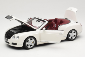 Bentley Continental GTC Alb Minichamps 1:18 100139032 Metal - imaginea 2 din 8