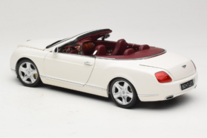 Bentley Continental GTC Alb Minichamps 1:18 100139032 Metal - imaginea 7 din 8