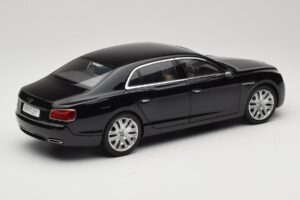 Bentley Flying Spur W12 Diamond Black Kyosho 1:18 08891DBK Metal - imaginea 3 din 8