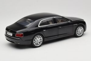 Bentley Flying Spur W12 Onyx Black Kyosho 1:18 08891NX Metal - imaginea 3 din 8