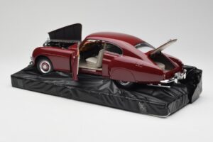 Bentley R-Type Continental Tudor Roșu Minichamps 1:18 100139421 Metal - imaginea 5 din 8