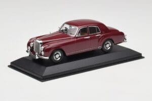 Bentley S1 Continental Flying Spur Vișiniu Minichamps 1:43 436139550 Metal - imaginea 2 din 4