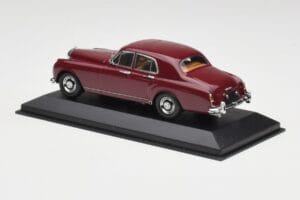 Bentley S1 Continental Flying Spur Vișiniu Minichamps 1:43 436139550 Metal - imaginea 3 din 4
