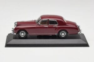 Bentley S1 Continental Flying Spur Vișiniu Minichamps 1:43 436139550 Metal