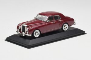 Bentley S1 Continental Flying Spur Crem Minichamps 1:43 436139551 Metal - imaginea 2 din 4