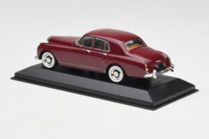 Bentley S1 Continental Flying Spur Crem Minichamps 1:43 436139551 Metal - imaginea 3 din 4