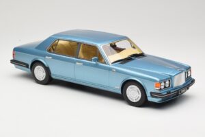 Bentley Turbo R LWB Albastru GT Spirit 1:18 GT782 Rășină - imaginea 4 din 6