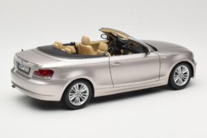 BMW 1 Series E88 Cabriolet Mineral Silver Metallic Kyosho 1:18 80430427020 Metal - imaginea 3 din 8