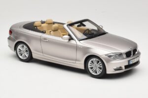 BMW 1 Series E88 Cabriolet Mineral Silver Metallic Kyosho 1:18 80430427020 Metal - imaginea 6 din 8