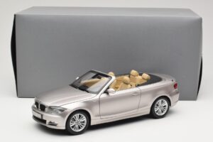 BMW 1 Series E88 Cabriolet Mineral Silver Metallic Kyosho 1:18 80430427020 Metal - imaginea 8 din 8