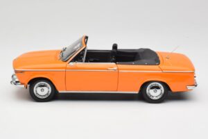 BMW 1600 Cabriolet Portocaliu Minichamps 1:18 100021030-O Metal - imaginea 4 din 8