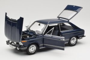 BMW 1600 Touring Albastru Minichamps 1:18 80430145823 Metal - imaginea 2 din 8