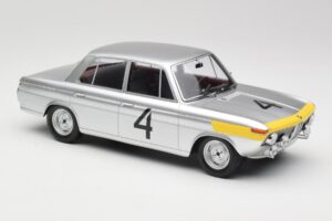 BMW 1800 TiSA #4 J. Ickx / J. van Ophem 24 Hours of Spa 1965 Winners Minichamps 1:18 107652504 Rășină - imaginea 4 din 6