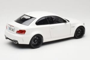 BMW 1M Coupe E82 Alb Minichamps 1:18 110020022 Metal - imaginea 3 din 8