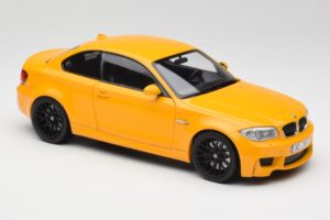 BMW 1M Coupe E82 Galben Minichamps 1:18 110020026 Metal - imaginea 6 din 8