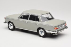 BMW 2000 TI Gri MCG 1:18 MCG18112 Metal - imaginea 5 din 6