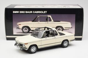 BMW 2002 Baur Cabriolet E10 Chamonix Alb AUTOart 1:18 70532 Metal - imaginea 8 din 8